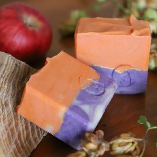 Cat on the Moon – když se vůně setká s jemností 🐾 Noční klid. Jemné světlo měsíce. A vůně, která obejme. ✨🌙Cat on the Moon...