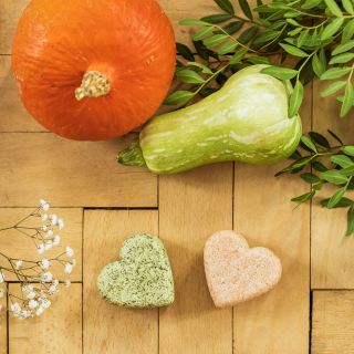 🍁 Podzimní vlasová pohoda 🍁 Vítr, déšť a teplotní výkyvy? Naše vlasy to s podzimem nemají jednoduché. Ale klid – máme na...