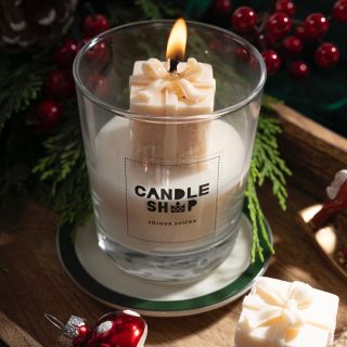 Vůně zimního čaje, která zahřeje i bez hrnku. Pomeranč, skořice a kapka medu… tahle svíčka je jako teplé objetí, které...