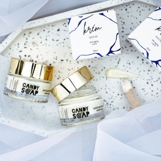 Noční anti-aging krém s Q10 💛 Podpoří regeneraci pleti během spánku, vyhladí jemné vrásky a dodá pružnost i jas. Ideální...