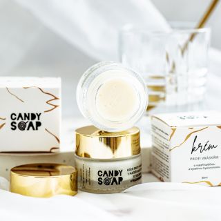 Dnes jsem naskladnila Krém proti vráskám s mateří kašičkou a kyselinou hyaluronovou.❤️ Psali jste si o něj, a tak si ho...